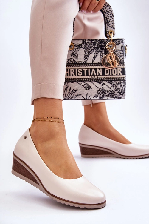 Klasyczne Czółenka Na Koturnie Beżowe Graysen