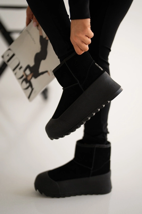 Ocieplane Zamszowe Śniegowce Na Platformie Big Star OO274A213 Czarne