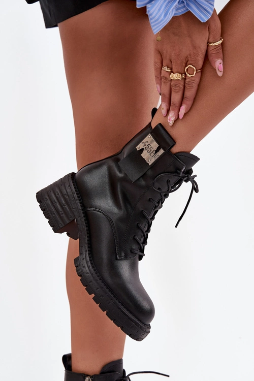 Skórzane Botki Workery Damskie Na Klocku Z Ozdobnym Detalem Artiker 57C0214 Czarne