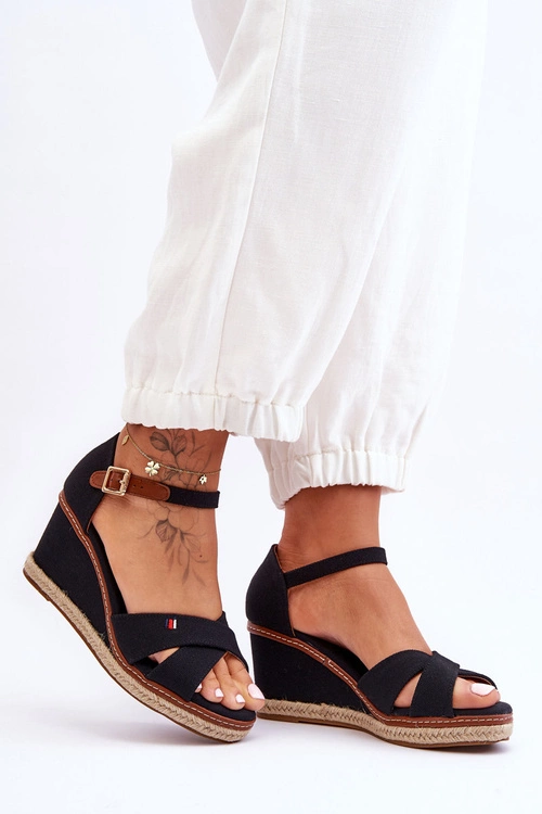 Damskie Sandały Na Koturnie Czarne Janet