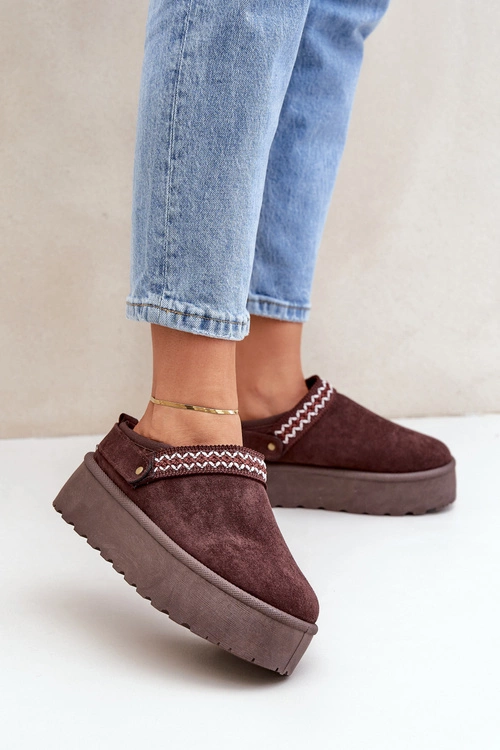 Śniegowce Z Ozdobnym Haftem Czekoladowe Selithria