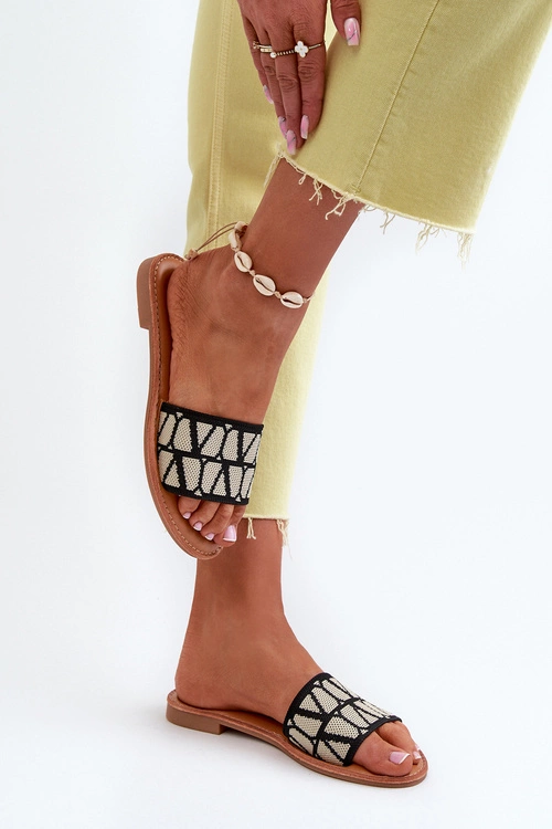 Klapki Damskie Na Płaskim Obcasie Czarne Traivea