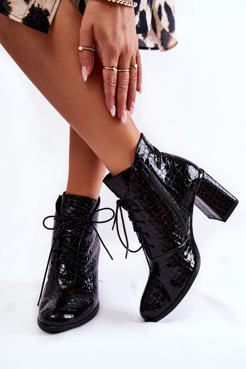 Damskie Lakierowane Botki Na Słupku Czarne Carrice