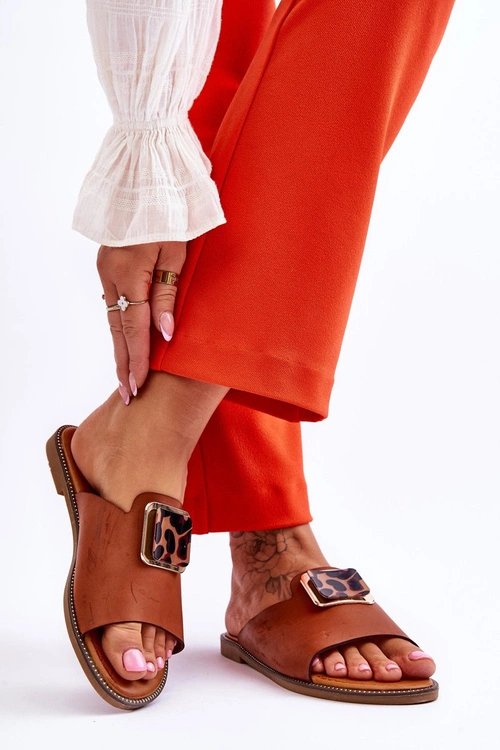 Damskie Klapki Z Ozdobnym Elementem Camel Leonia