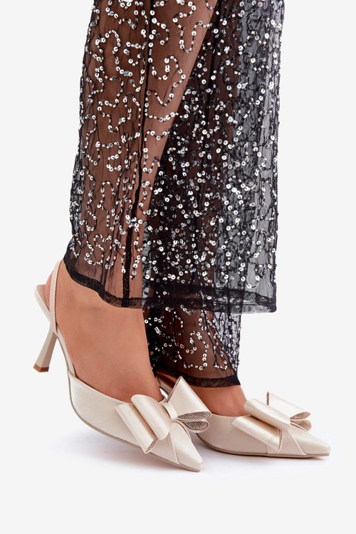 Materiałowe Szpilki Z Kokardą Złote Selatea