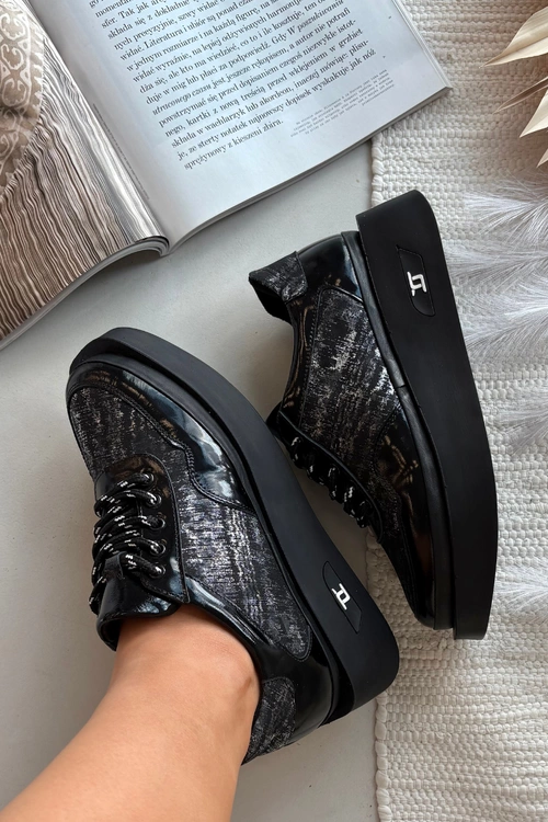 Skórzane Sznurowane Półbuty Damskie Na Platformie Artiker 57C2043 Czarno-Srebrne