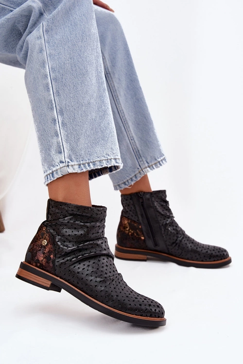 Skórzane Botki Z Ażurowym Wzorem Maciejka 05922-01 Czarne