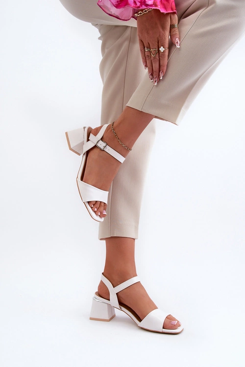 Sandały Damskie Na Klocku Z Eko Skóry Białe Leisha