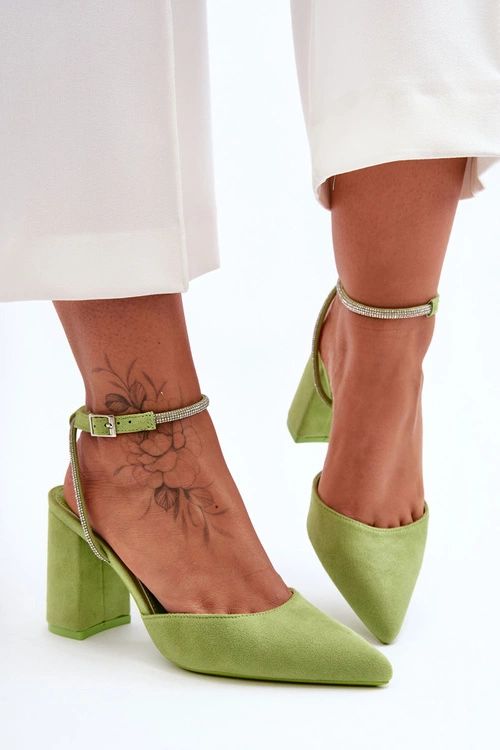 Zamszowe Czółenka Z Ozdobnym Paseczkiem Zielone Lirosa