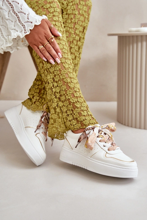 Sneakersy Damskie Na Platformie Z Ozdobnym Sznurowaniem Białe Mistra