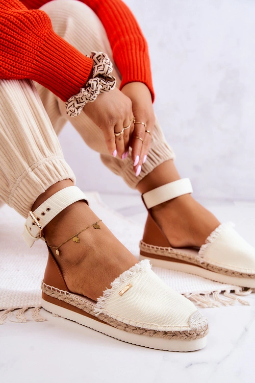 Damskie Espadryle Na Sprzączkę Big Star JJ274886 Jasnobeżowe