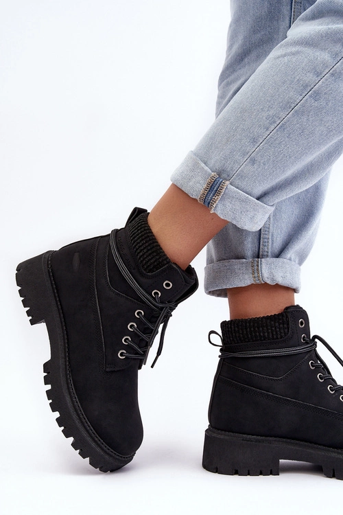 Damskie Ocieplane Trapery Czarne Cross Jeans MM2R4012C