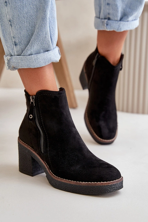 Ocieplane Botki Damskie Na Słupku Z Eko Zamszu Czarne Velarilla