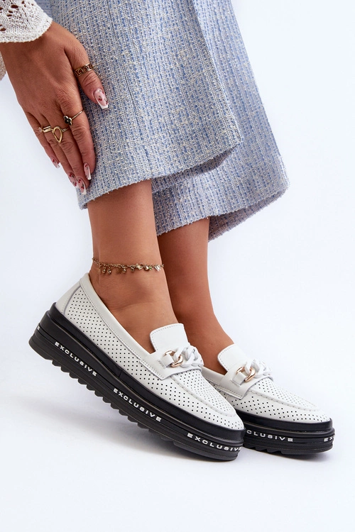 Mokasyny Damskie Skórzane Na Platformie Z Łańcuchem S.Barski LR618 Białe