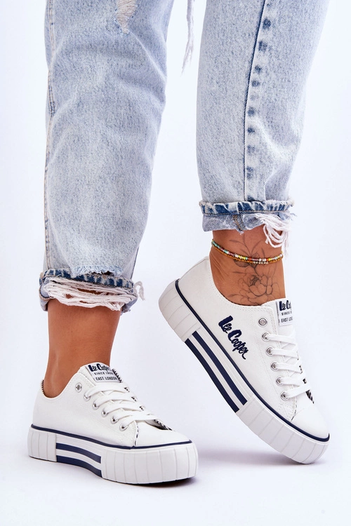 Damskie Trampki Na Platformie Lee Cooper LCW-23-31-1802L Białe