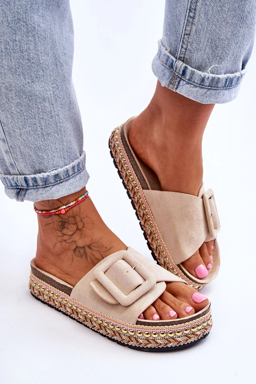 Damskie Klapki Na Zdobionej Platformie Beżowe Joyce