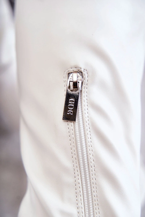 Skórzane Kozaki Za Kolano Na Płaskim Obcasie GOE KK2N4022 Białe