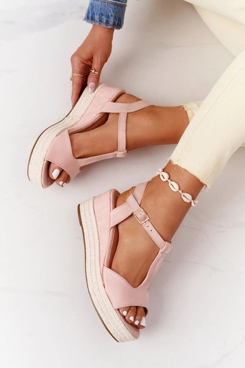 Sandały Na Koturnie Z Plecionką Różowe Graciosa