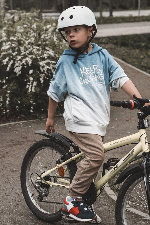 Dziecięce Sportowe Buty Memory Foam Big Star JJ374256 Granatowo-Czerwone