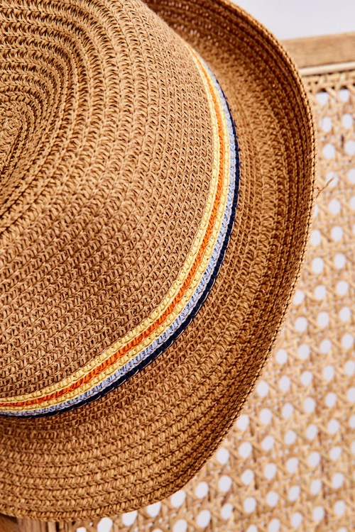 Klasyczny Dziecięcy Kapelusz Z Kolorowymi Paskami Beżowy