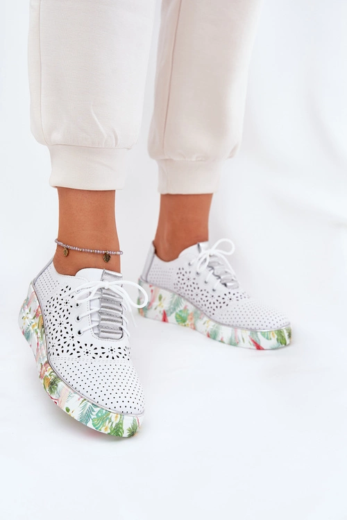 Skórzane Półbuty Damskie Na Koturnie Artiker 56C1799 Biało-Srebrne