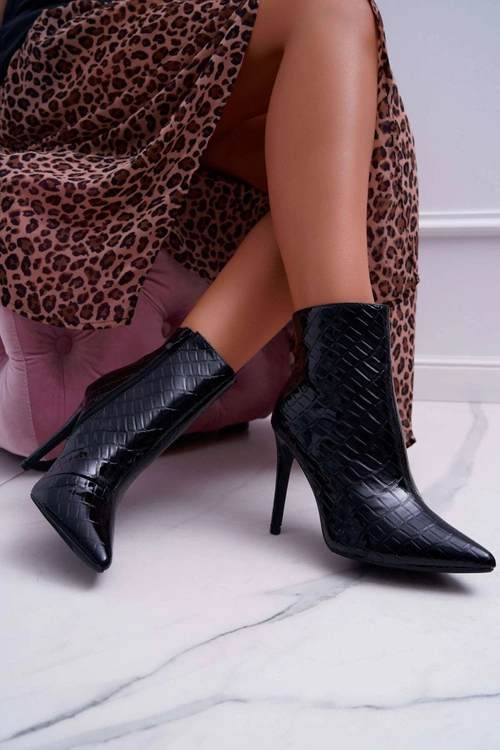 Botki Damskie Na Szpilce W Szpic Lakierowane Czarne Devo