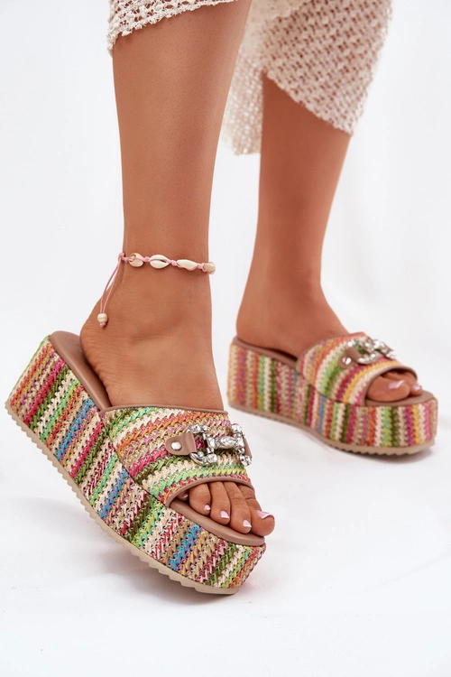 Klapki Damskie Na Koturnie Z Plecionką I Ozdobą Multikolor Isolene