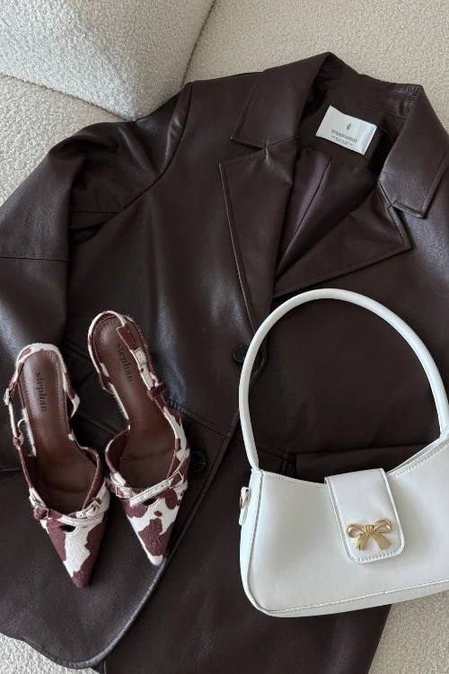 Czółenka Z Odkrytą Piętą I Paseczkami Łaty Biało-Brązowe Ravira