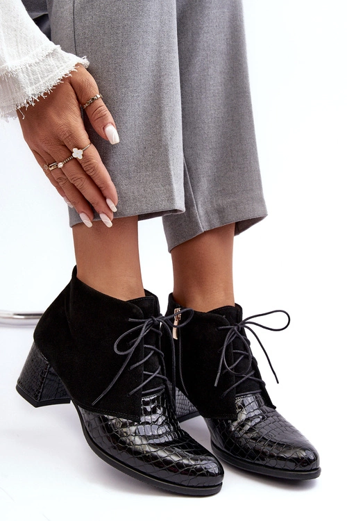 Damskie Botki Na Niskim Słupku Wężowy Wzór Czarne Ebba