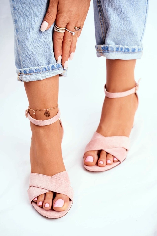 Zamszowe Sandałki na Słupku Różowe Nela