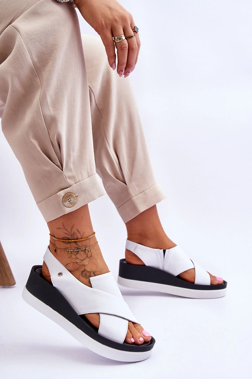 Skórzane Sandały Na Koturnie Białe Morgan