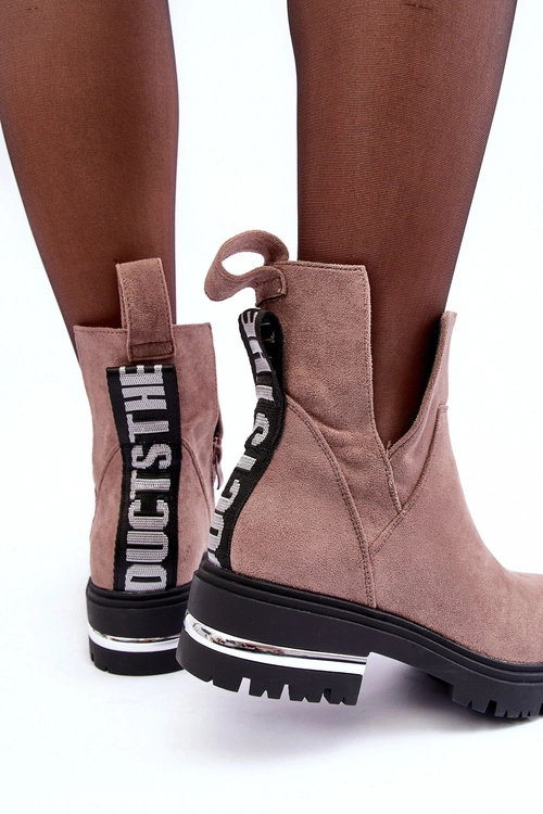Zamszowe Botki Na Płaskim Obcasie Z Wycięciami Ciemnobeżowe Lamedella