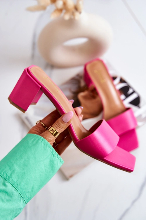 Skórzane Klapki Na Obcasie Różowe Netty