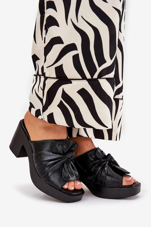 Klapki Damskie Na Słupku Z Eko Skóry Czarne Kikilla