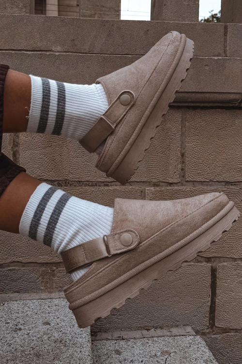 Damskie Kapcie Ocieplane Futerkiem Na Platformie Beżowe Azida