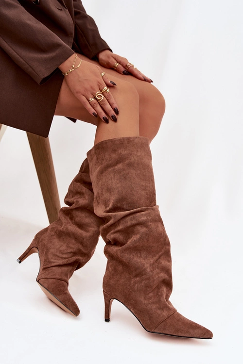 Marszczone Kozaki Na Szpilce Z Eko Zamszu Ocieplane Ciemnobeżowe Mavella