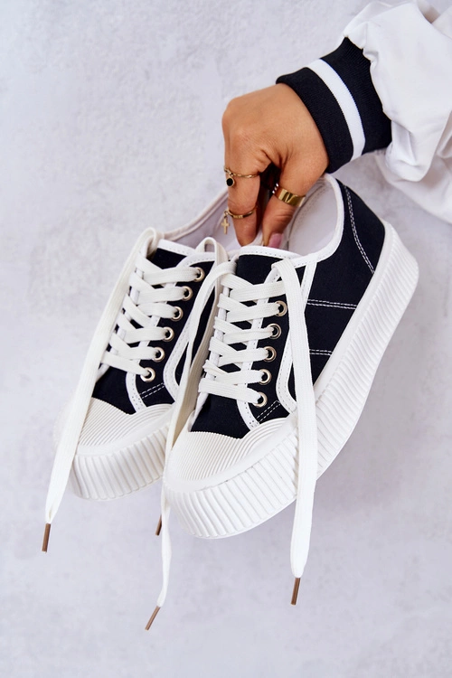 Niskie Trampki Na Platformie Czarne Mischa