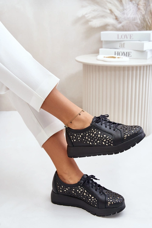 Zazoo 2973 Skórzane Półbuty Na Platformie Z Ażurowym Wzorem Czarne