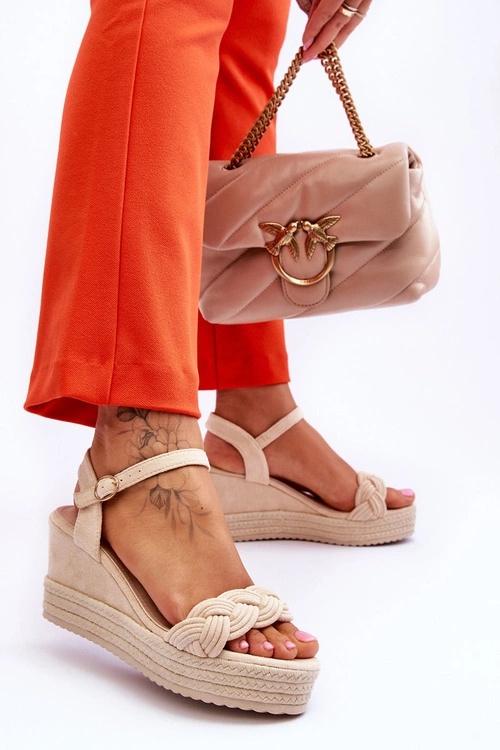 Klasyczne Zamszowe Sandały Na Koturnie Beżowe Denisse