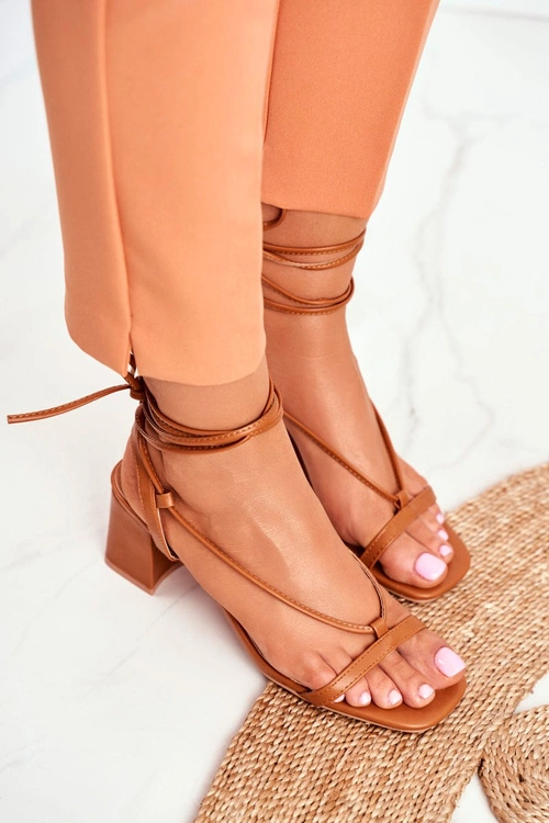 Sandały Damskie Na Słupku Wiązane Camel Morning