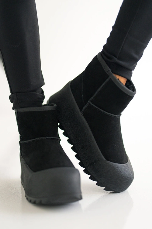 Ocieplane Zamszowe Śniegowce Na Platformie Big Star OO274A213 Czarne