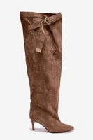 Beżowy