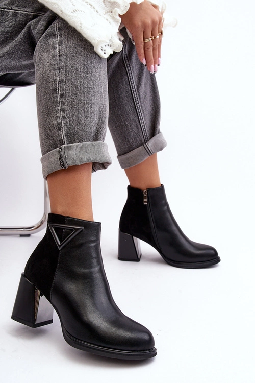 Skórzane Botki Damskie Na Słupku D&A CR8171 Czarne