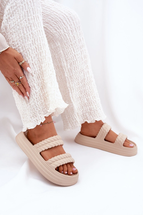 Piankowe Lekkie Klapki Damskie Na Platformie S.Barski ZK51-001 Beżowe