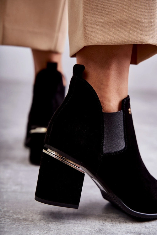 Zamszowe Botki Na Obcasie Laura Messi 2506 Czarne