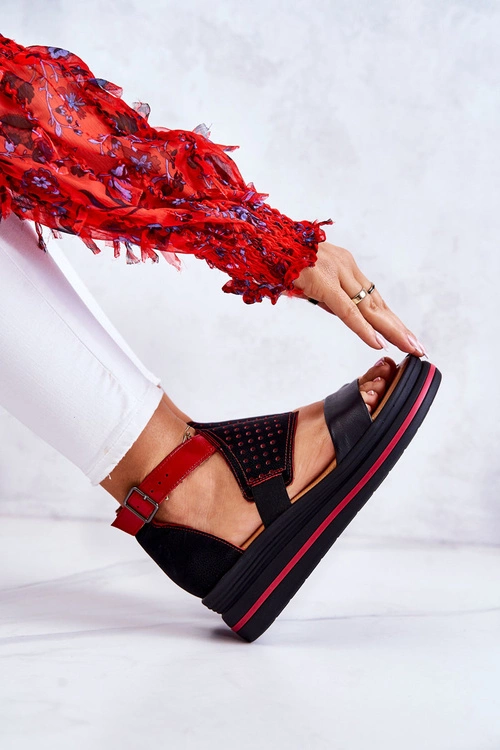 Skórzane Sandały Na Koturnie Maciejka 05356-01 Czarno-Czerwone