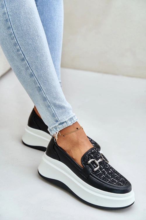 Skórzane Mokasyny Damskie Na Platformie Z Ozdobą Vinceza 89105 Czarne