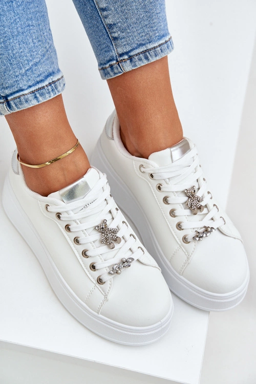 Eko Skórzane Sneakersy Z Przypinkami Biało-Srebrne Enalirae