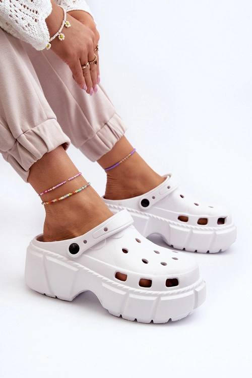 Klapki Damskie Piankowe Na Masywnej Podeszwie Białe Witima