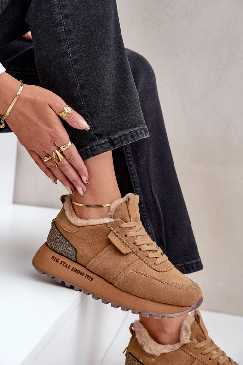 Zamszowe Sneakersy Damskie Z Futerkiem I Błyszczącym Elementem Big Star OO274578 Hi-Poly System Camel